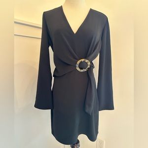 TOPSHOP BLACK DRESS WITH TORTOISE ACCENT SIZE 4